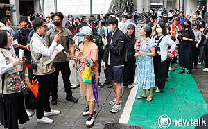 遭疑認知作戰　沈伯洋嗆蔣：把我講成「台北最大藥頭」、卡車散播謠言
