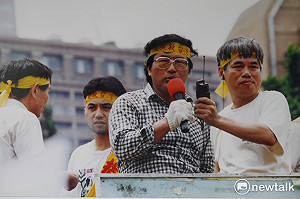 人物側寫》信守對阿母承諾  日前才受洗  一如畢生致力獨立建國