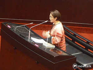 大談原民文化   高金素梅：將文言文棄之敝屣可悲可笑