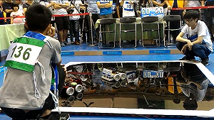 電腦鼠暨機器人競賽 龍華科大勇奪14獎項