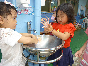 腸病毒威脅未退！衛生局抽查幼托機構衛生