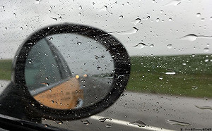 連假有雨路況差 高公局：打滑別用力踩剎車