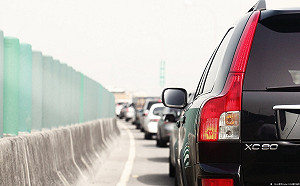 和賴揆唱反調? 賀陳旦：國道收費打折恐生新尖峰