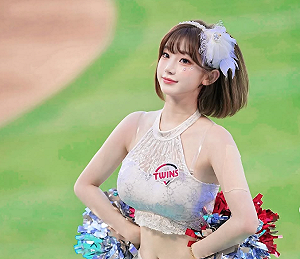 李珠珢「簽書會取消」挨轟！沉默一天首發聲