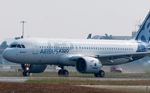 全球最暢銷客機霸主換成它! 空巴A320彎道超車波音 737MAX被擠下寶座