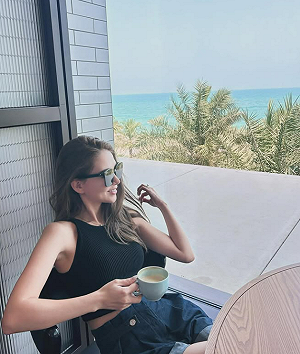 久坐上班族別學！醫師曝「昆凌飲食法」三大風險