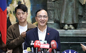 表面祝福、暗藏不安? 朱立倫談交接「盼團結」凸顯藍營內部焦慮