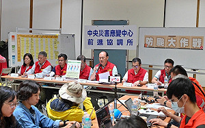 打斷花蓮縣府讚揚追捧！季連成聽不下去當場制止：講重點