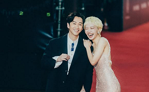 Lulu、陳漢典正式登記結婚 金鐘後無預警現身戶政所