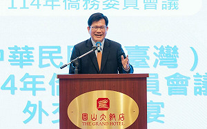 僑胞紐時廣場廣告如暖流 林佳龍：人人都是外交官的最佳體現 