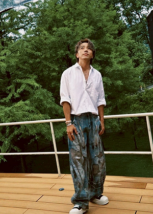 藝人閃兵案拘提撲空！ Energy坤達今晨搭機離境  柯佳嬿：出國工作