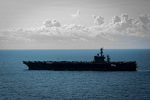 相隔僅30分鐘! 超級大黃蜂、海鷹直升機接連在南海墜毀 美軍急調查