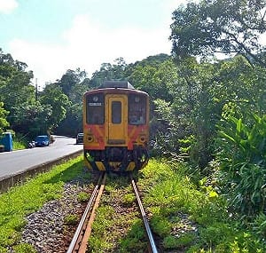 台鐵平溪線停駛！台鐵開放三區試辦鐵道施放天燈 