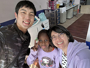 「黑戶寶寶」資源告急！ 周天成激勵獎金轉捐公益！