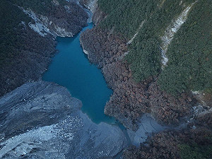 花蓮馬太鞍溪堰塞湖水位穩定!達4條件「解除紅色警戒」