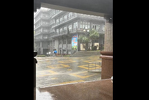 文大今早臨時公告遠距教學！學生怒批：把通勤生當白癡耍？