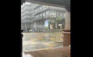 文大今早臨時公告遠距教學！學生怒批：把通勤生當白癡耍？