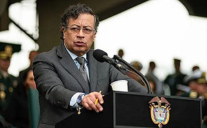美制裁哥倫比亞總統還關閉大使館 佩特羅 : 一步也不後退 絕不屈服