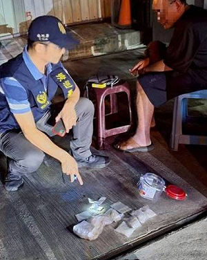 毒品累犯爽開豪車運百萬毒品  落網辯稱:舒緩病情自用