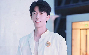 于朦朧經紀人杜強爆「來台避風頭」打算整容!疑入住士林區酒店