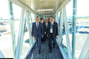 我領袖代表林信義提前抵韓參加APEC!是否有望見到川普?代表團說明相關細節