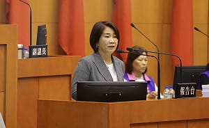 快訊》屏東跟進了！財政壓力下仍拍板 周春米：營養午餐全面補助 