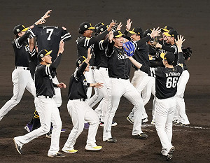 日本大賽野村勇延長賽超前轟 軟銀鷹抱回總冠軍