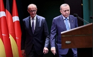 不顧外交禮節 聯合記者會當面給難堪! 艾爾段質疑梅爾茨 : 沒看到加薩屠殺?