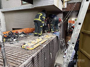 北市2工人清潔溫泉池昏倒　送醫搶救中