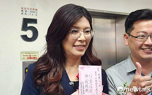 上任黨主席首日   鄭麗文喊話：2026重點突破南台灣 