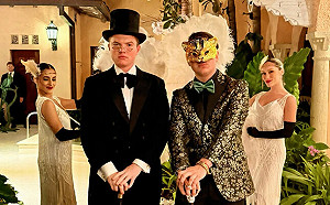 (影) 紙醉金迷對比飢餓現實！美斷食物救濟 川普卻在海湖莊園大辦奢華復古派對