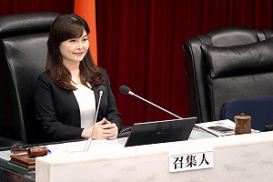 議員踢爆校園球場被「賤租」！   高市教育局：已要求學校終止契約  