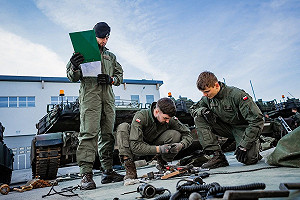 「曲線援烏」! 歐洲對烏軍援加速成型 韓、波、瑞三國打造「後備補給鏈」