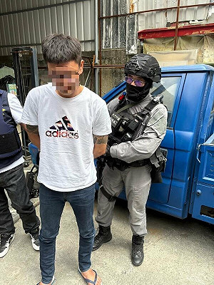 男子疑毒駕拒檢衝撞員警逃逸 高雄警跨縣市人毒俱獲