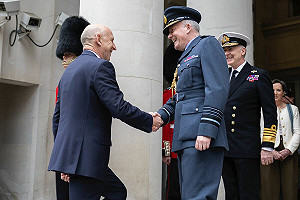 防範俄羅斯無人機　英國支援軍事人員與裝備協助比利時