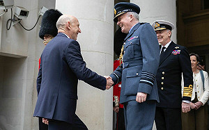 防範俄羅斯無人機　英國支援軍事人員與裝備協助比利時