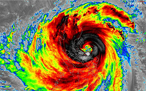 鳳凰來不及轉強颱仍「又大又猛」！專家揭「對台影響關鍵」