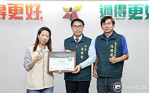 台南老屋民宿獲「2025全球百大目的地故事獎」 觀旅局於市政會議獻獎