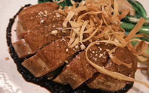 米其林指南推薦餐廳「多人上吐下瀉」！北市衛生局查獲缺失