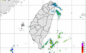 終於放晴了！鳳凰颱風殘骸遠離 台灣上空「清空」各地放晴