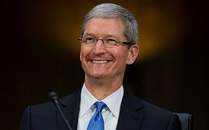 Nike今年股價慘摔逾兩成  蘋果CEO庫克豪砸近9,300萬相挺