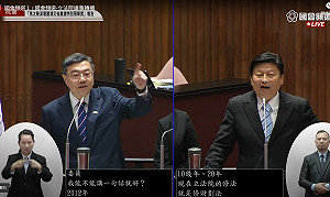 說「全面迎戰」真的戰！ 卓榮泰、傅崐萁國會激動互嗆
