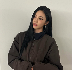 aespa中國成員寧寧「核爆檯燈」舊照惹議 ！日網連署要求退出《紅白》