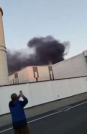 (影)化工巨頭安徽新遠科技驚傳爆炸致一死 民眾拍攝現場竟遭喝止