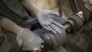 土耳其15歲學徒遭高壓氣槍「灌氣凌虐」致死! 檢方竟當「惡作劇」處理