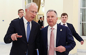 川普團隊洩密？特使貼文暗示與俄密談 刪文引爆28點和平方案爭議