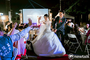 南市議員李宗霖婚宴席開百桌  總統市長民代齊獻祝福