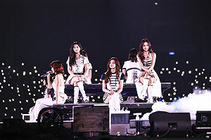 子瑜帶TWICE回家了　台語告白粉絲：我很想你