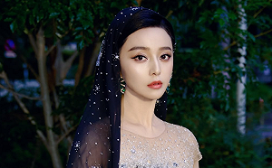 范冰冰奪金馬影后「微博貼文遭刪」！深夜轉往IG吐獲獎心聲