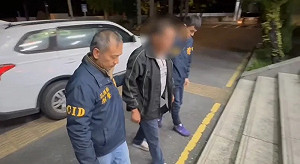 花蓮83歲婦人遭撞飛命危！肇逃男落網竟從未考過駕照